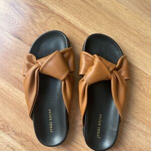 *BRAND NEW* Jenni Kayne Knot Sandals
